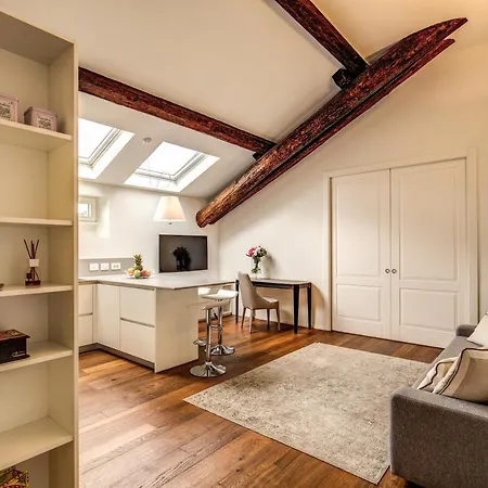 Apartament Luxurious In *